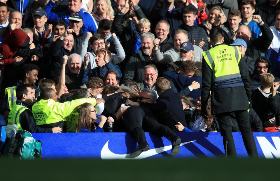  Passionate Chelsea manager Antonio Conte is a hit with fans