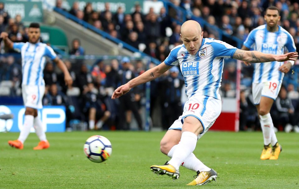  Aaron Mooy's opening goal helped knock the stuffing out of United