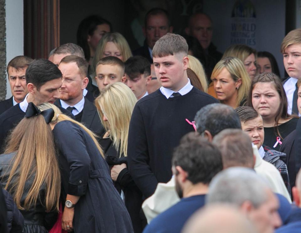  Karen's daughter Keeva addressed tearful mourners at the service