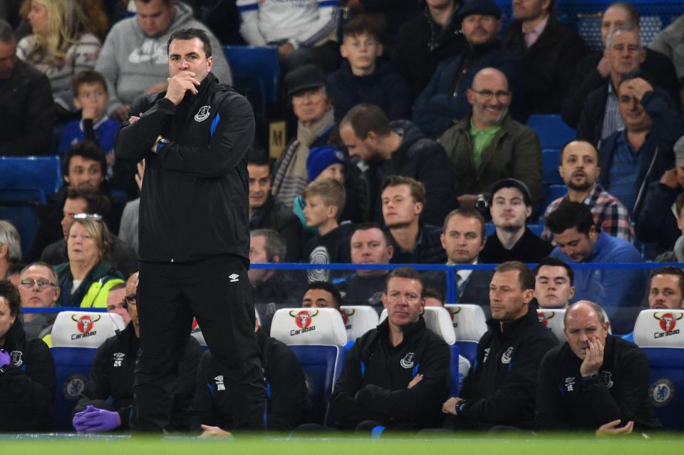  Everton caretaker boss David Unsworth looks on in West London during the Carabao Cup clash