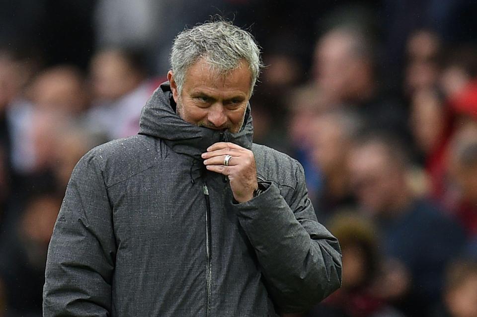  Jose Mourinho says the Manchester United fans can boo when they want