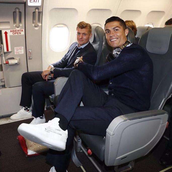  Cristiano Ronaldo and Toni Kroos bag the extra leg-room