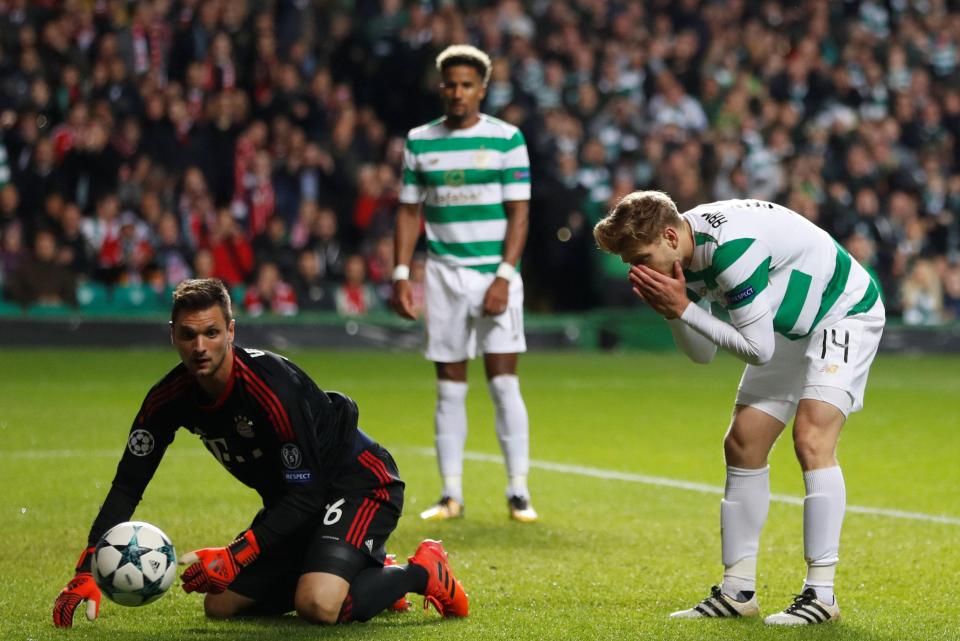  Armstrong holds his head after missing a sitter