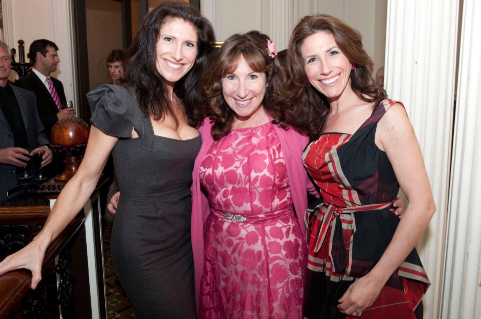 Kay pictured with her daughters – Yvonne (left) and Gaynor (right)