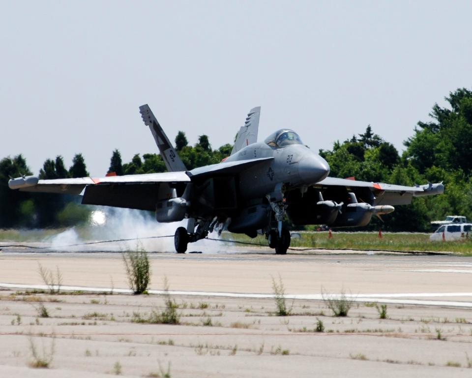  The pilot of EA-18G Growlers electronic warfare aircraft was to blame