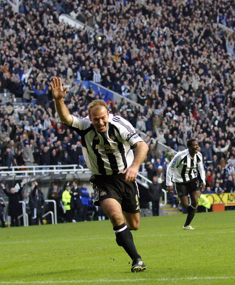 Alan Shearer scored 260 Premier League goals, a number of these were headers