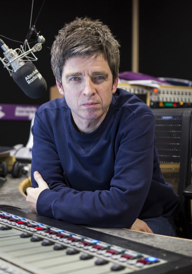  Noel Gallagher fell down a flight of stairs at The Cow in West London on Thursday