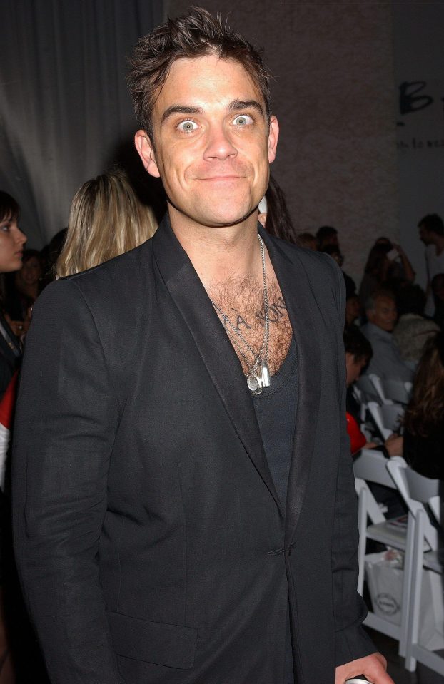  Robbie Williams health forced him to cancel his 2017 earlier this year