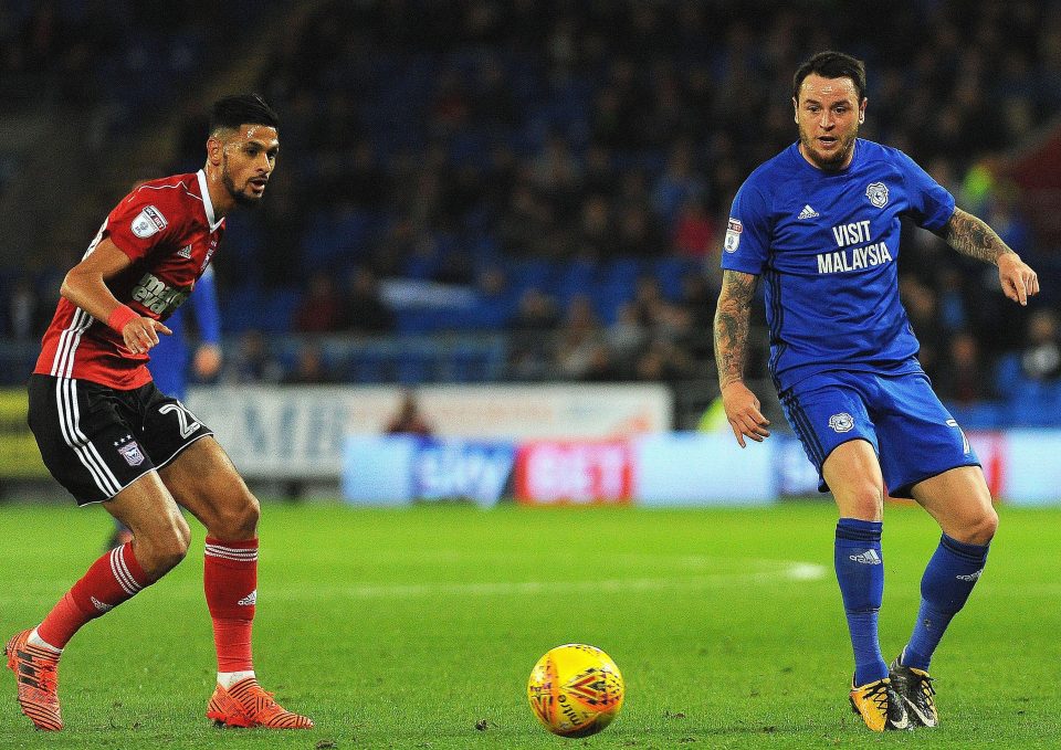  Lee Tomlin is set to return to Ashton Gate with Cardiff