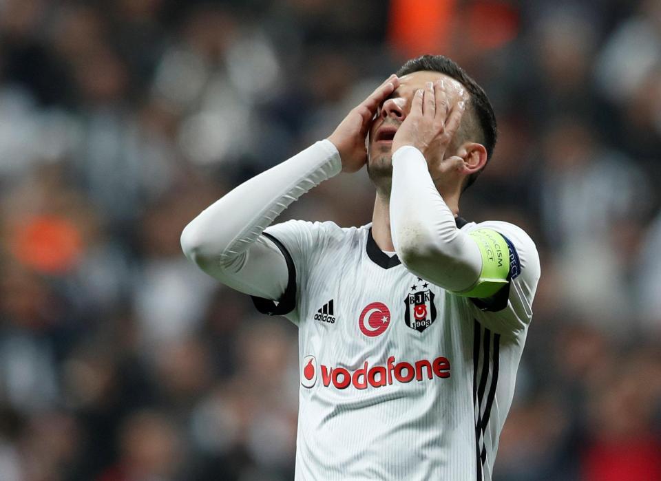  Arsenal reportedly want Besiktas star Oguzhan Ozyakup back at the Emirates