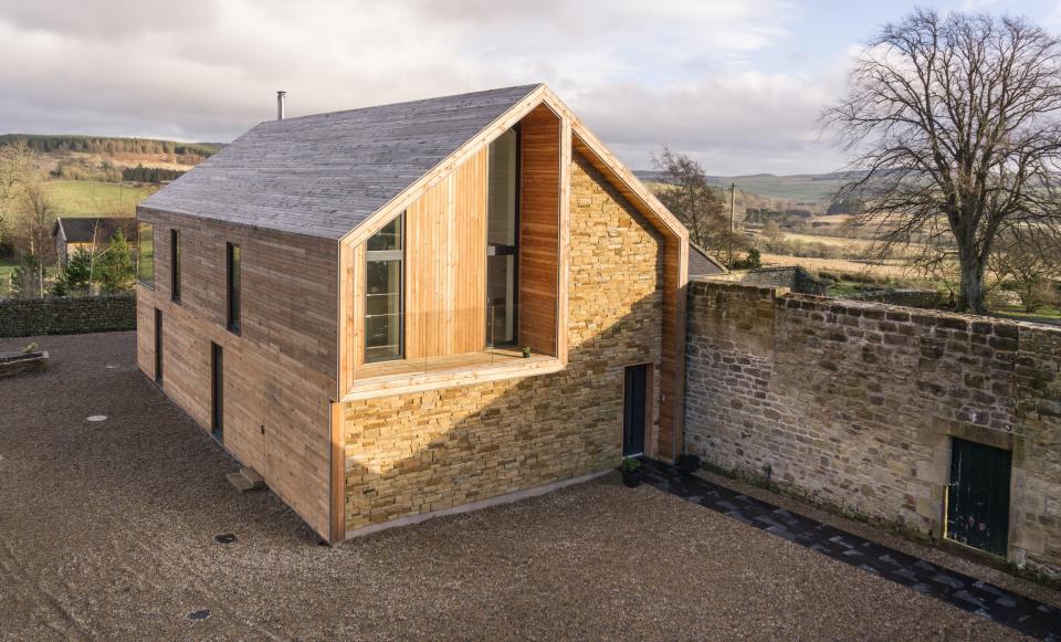  Shawm House is a stunning new-build sitting on the site of demolished barn