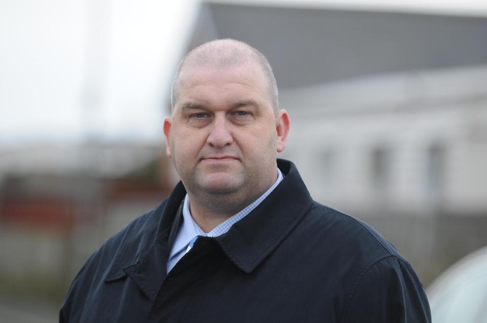  Friends of Carl Sargeant accuse of the Labour party of letting him down