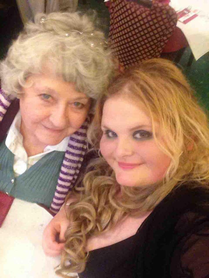  Kirstie was convinced by her nan and aunt to have gastric band surgery