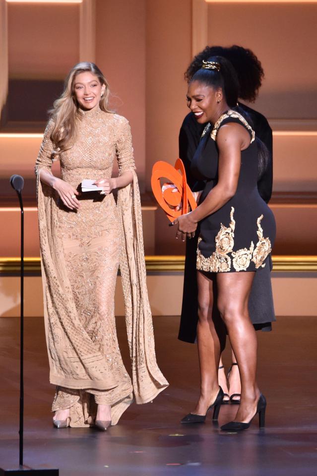  Serena Williams presented Gigi with her award