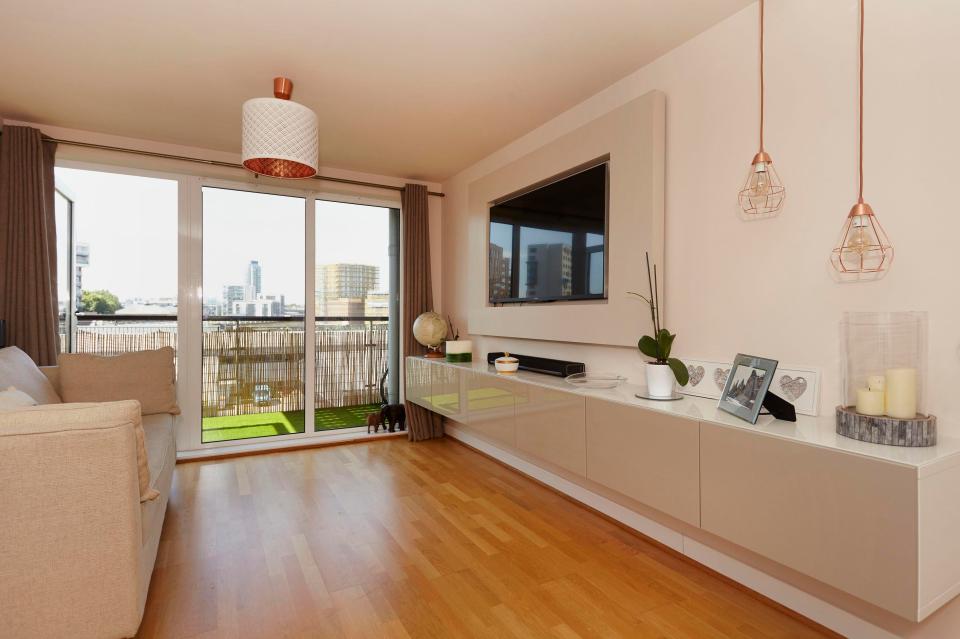  The flat offers stunning views over Greenwich