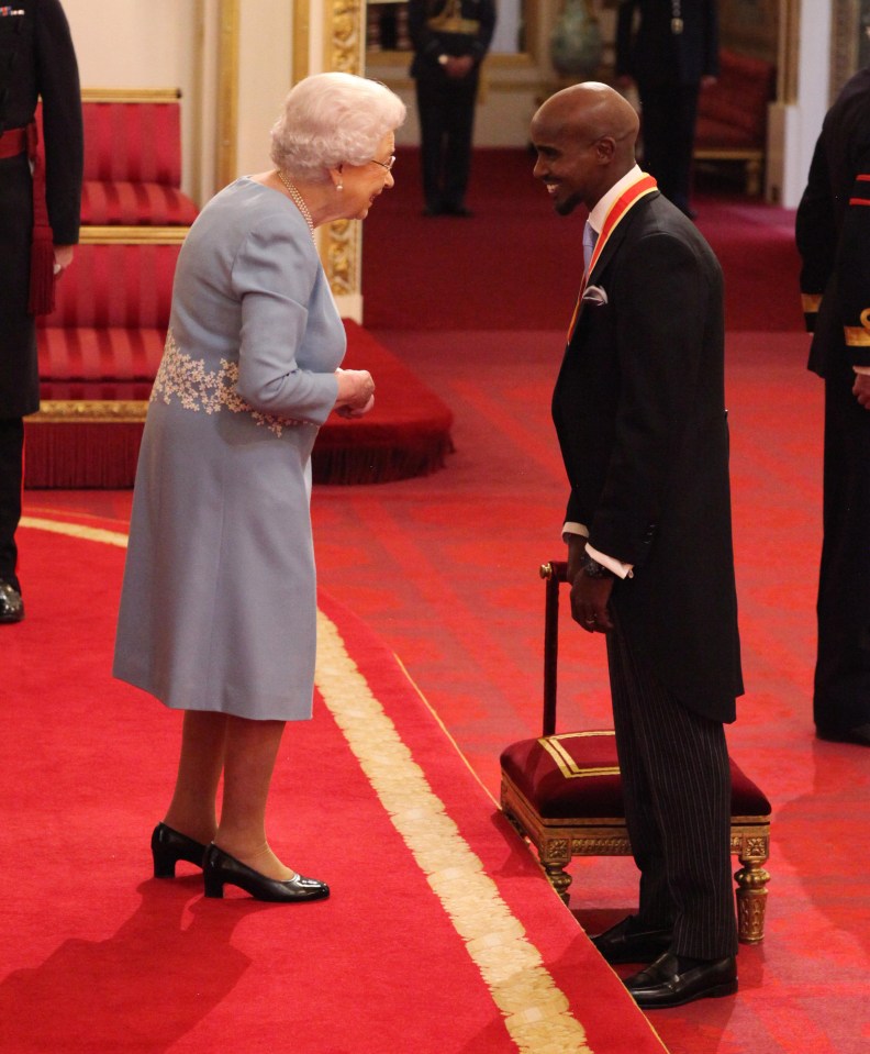 Mo Farah exchanges a few words with the Queen