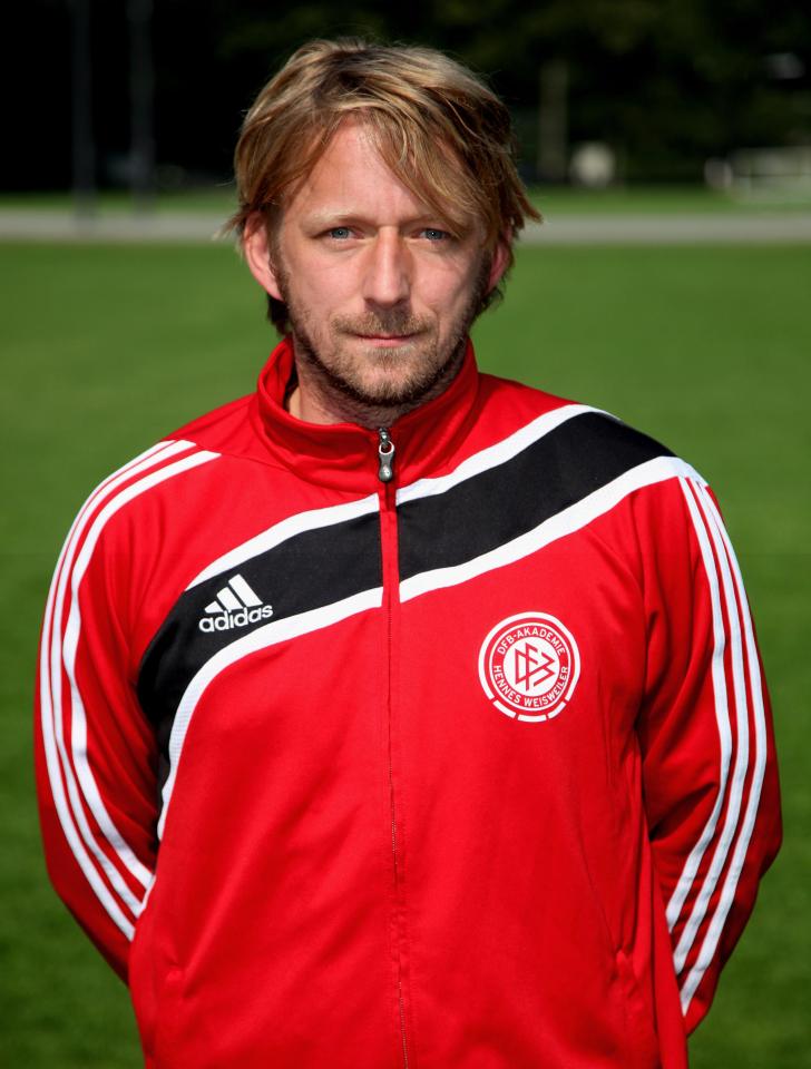  Arsenal have appointing Borussia Dortmund scout Sven Mislintat