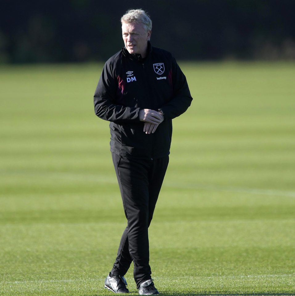  David Moyes has told the star he needs to become more of a team player