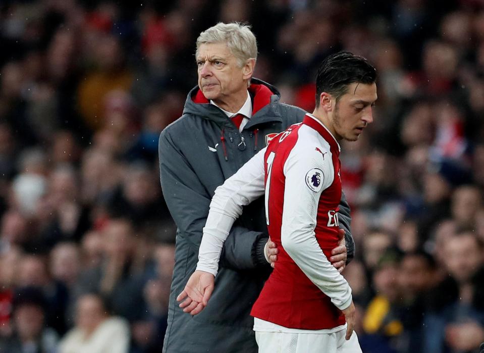  Arsene Wenger could cash in on Mesut Ozil in January