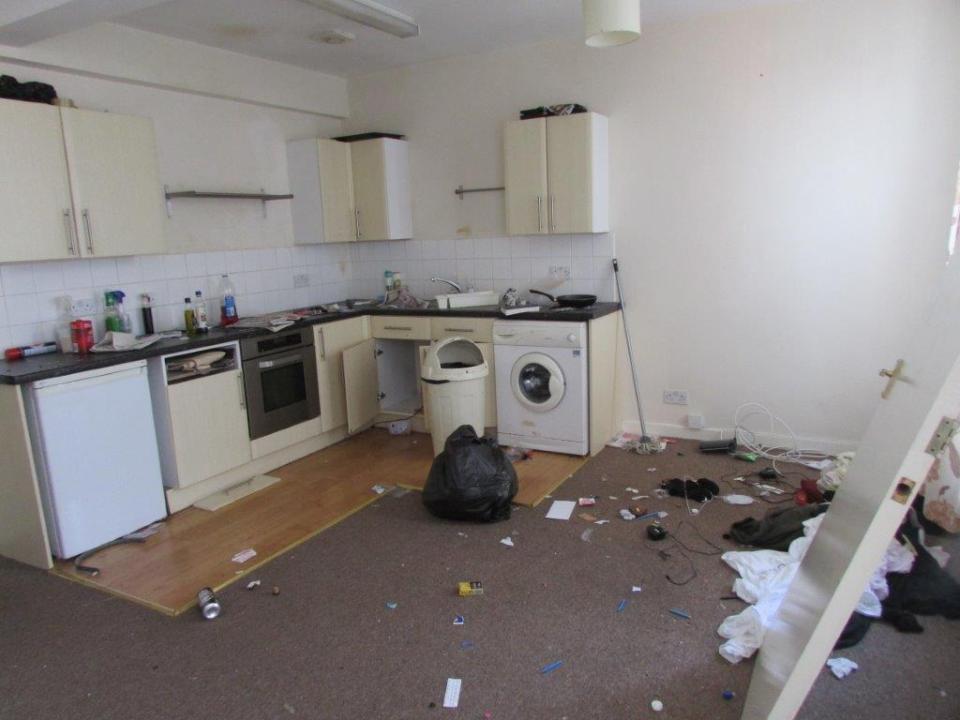  The couple's London flat after Heavy D was allegedly evicted