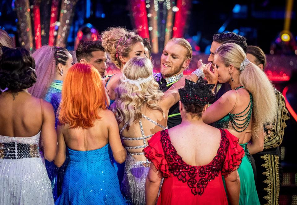  Jonnie's fellow celebs gave him a big send off in the Blackpool Tower Ballroom