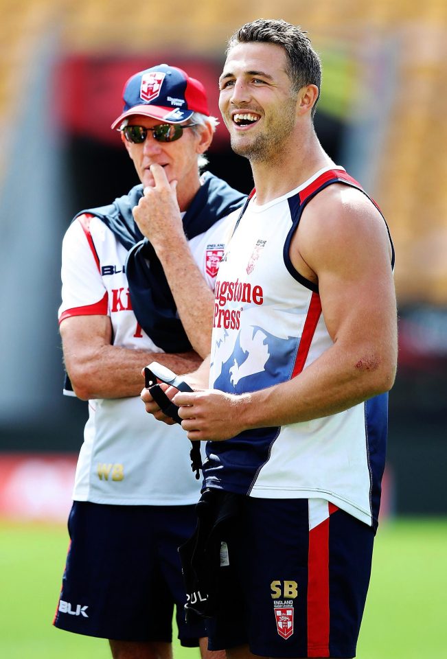  Wayne Bennett watches Sam Burgess