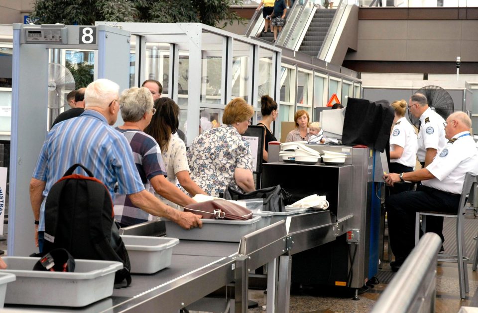  Turn left at airport security to get shorter queues, according to an expert