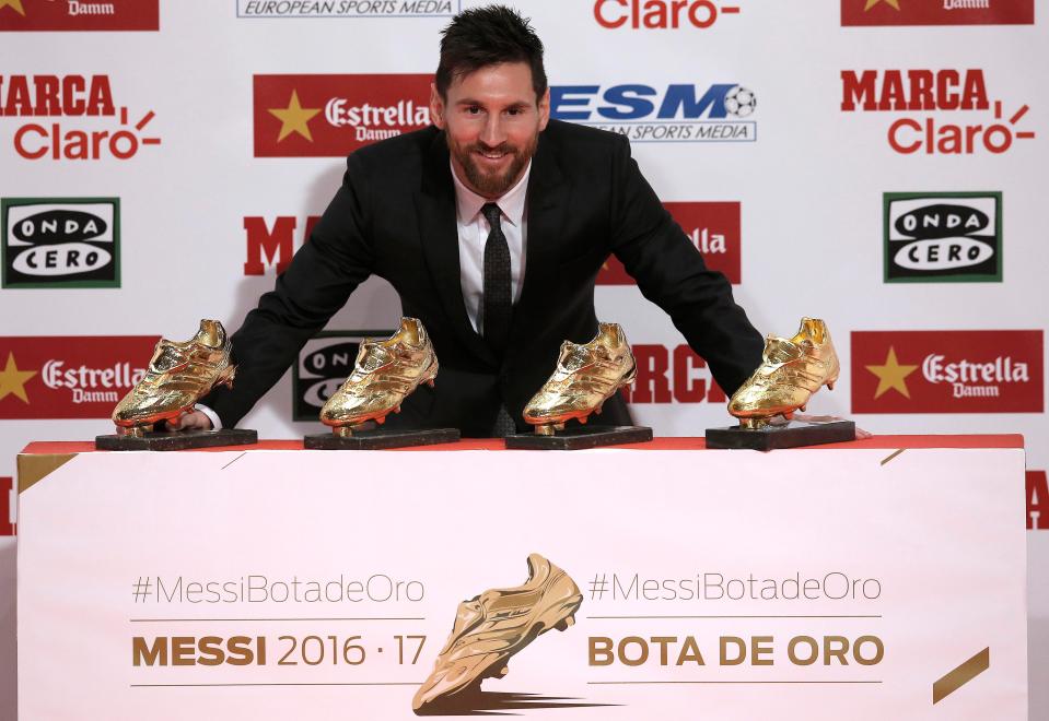  Lionel Messi celebrates winning fourth Golden Boot