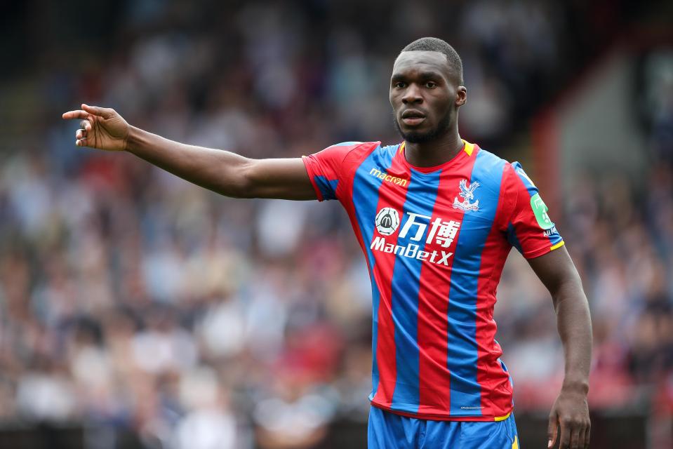  Christian Benteke is set to stay at Crystal Palace and reject a move to China or Russia