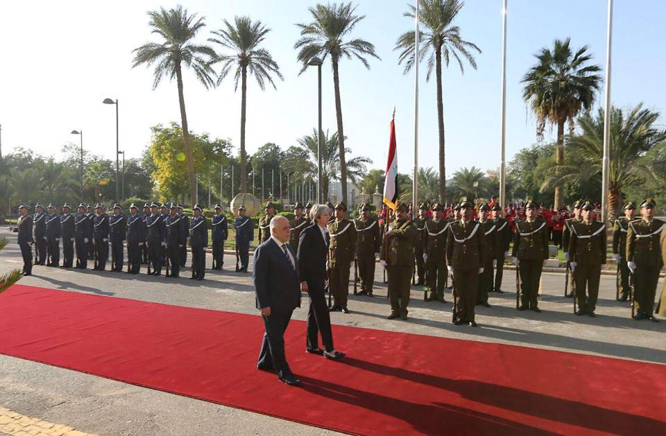  The Prime Ministers reviewed the honour guard in Baghdad earlier today