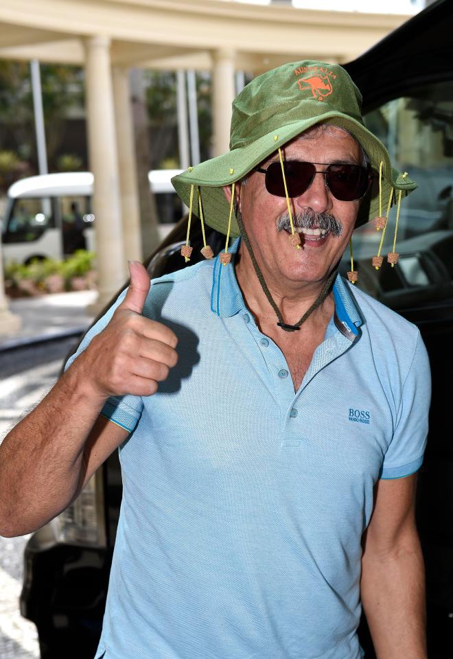  Rebekah Vardy's dad seemed in high spirits as he touched down in Oz on Thursday