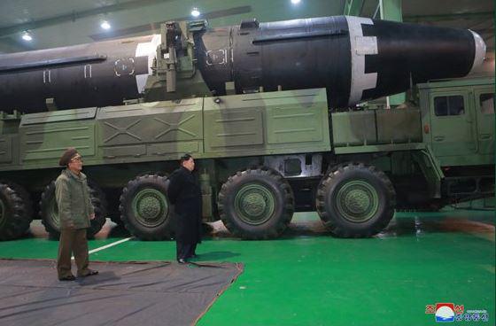  Kim inspects the weapon before its launch