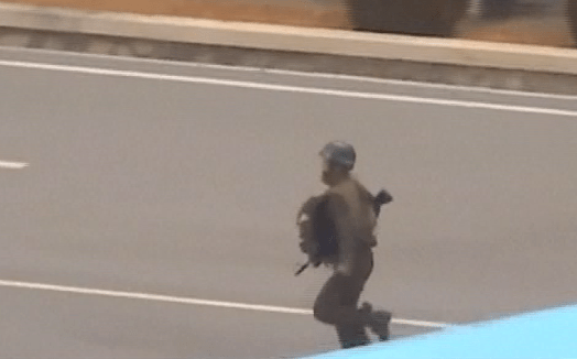  The North Korean soldiers chase the desperate defector all the way to the border