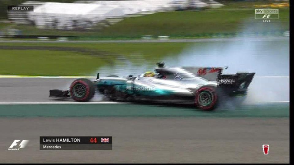  Lewis Hamilton has crashed out of qualifying for the Brazilian GP