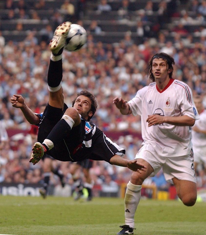  Kakha Kaladze in action against Juventus during 2003 Champions League final