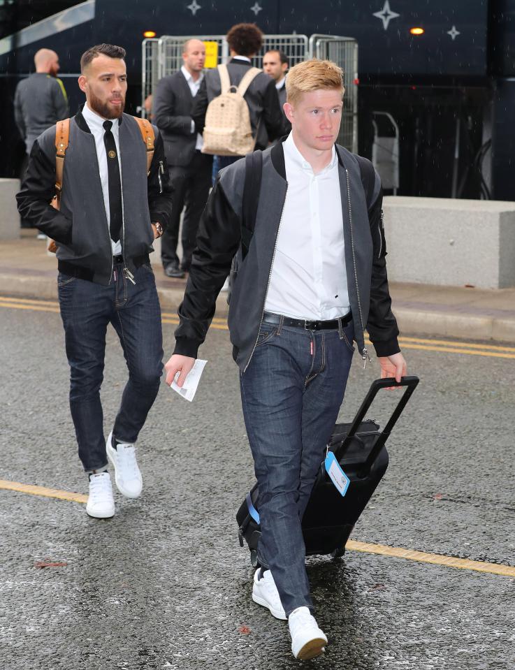  Kevin De Bruyne shows off Dquared2 range before jetting off to Barcelona