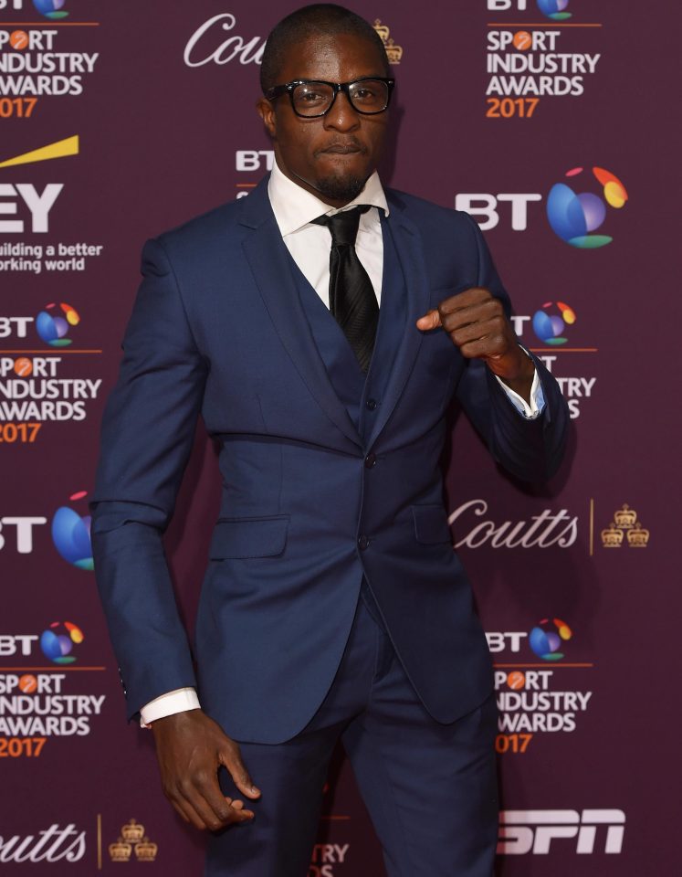  Ohara Davies is sure to be a knockout with the ladies after setting up an online dating profile