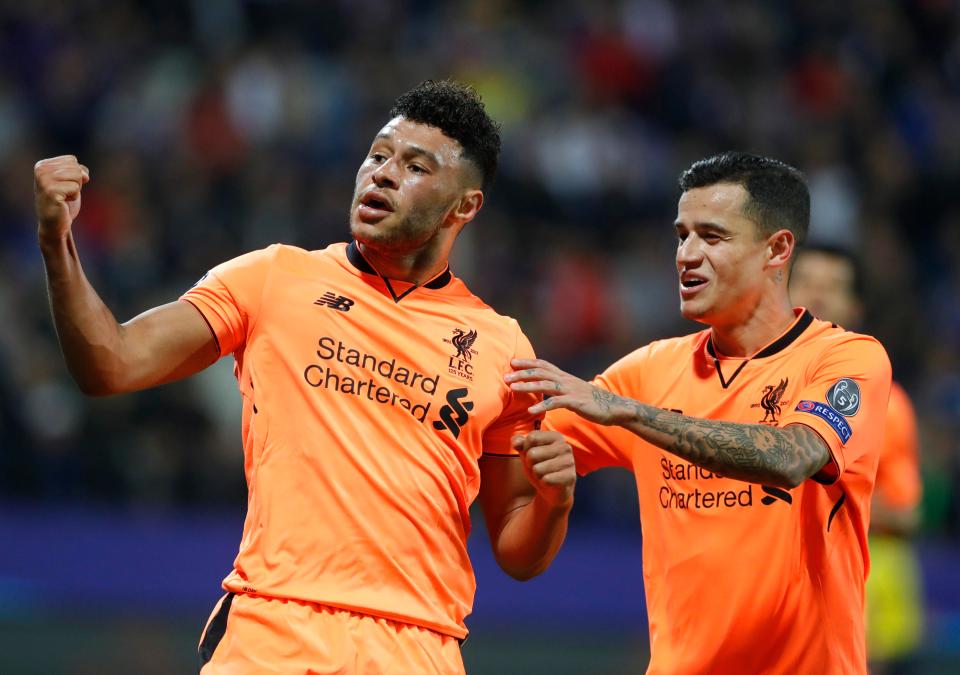  Alex Oxlade-Chamberlain stepped in for Philippe Coutinho after a question about his future