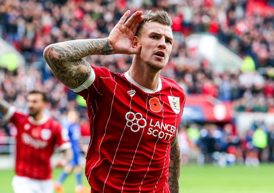  Aden Flint says the high-flying Robins are focused on promotion