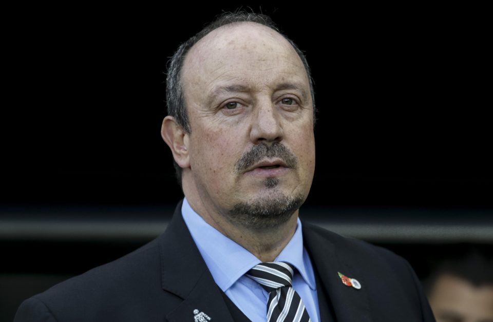  Rafa Benitez has indicated his interest in the defender