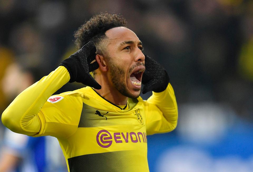  Pierre-Emerick Aubameyang has set his sights on a return to AC Milan