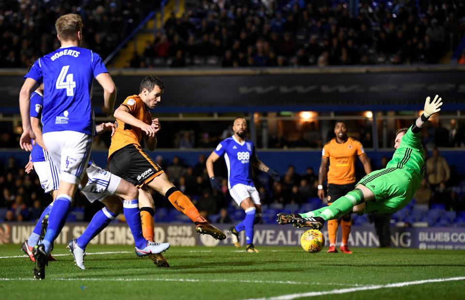  Wolves loanee Leo Bonatini fired the Championship leaders ahead in the eighth minute