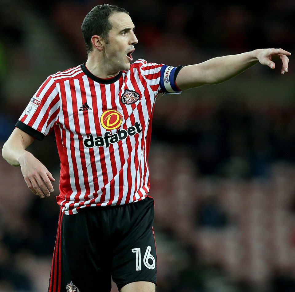  John O'Shea will bid to keep the rampant Wolves attack at bay