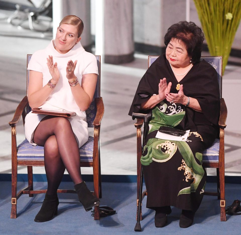  Nobel Peace Prize winner Beatrice Finn (left) used her acceptance speech to call for an end to nuclear weapons development