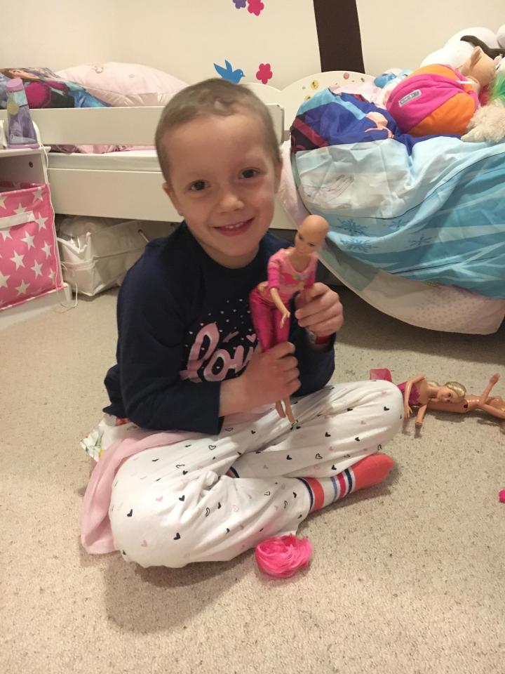  Imogen was given a Barbie doll that had removable hair and wigs after she lost her hair