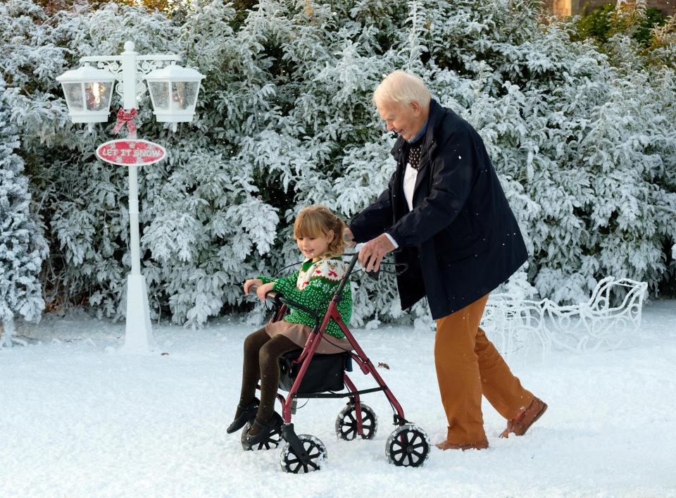  Michael and Ellie have fun in the snow