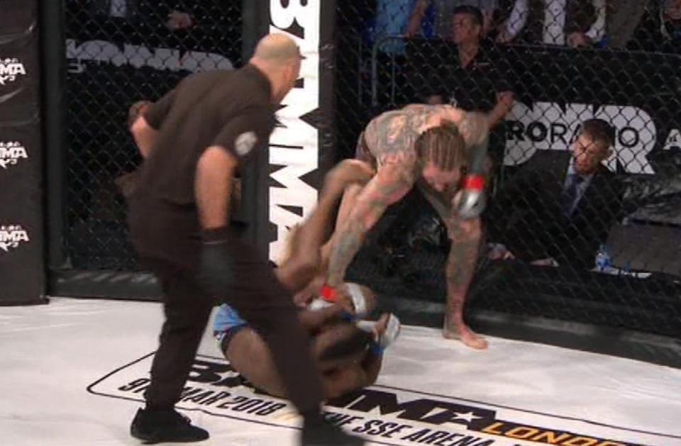  Aaron Chalmers sent his home fans into delirium as he remains unbeaten in BAMMA