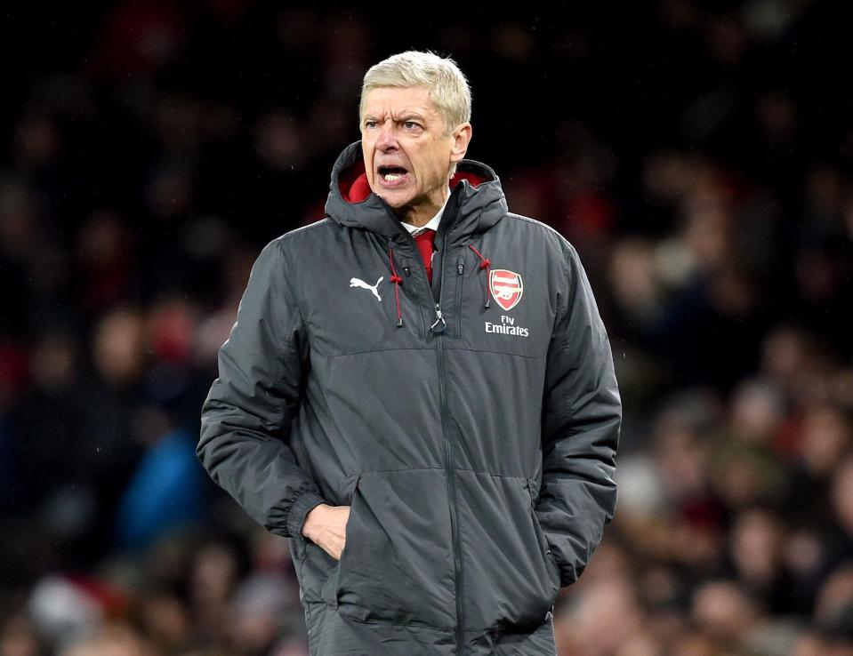  Arsene Wenger wants to bolster his defence when the transfer window opens in January