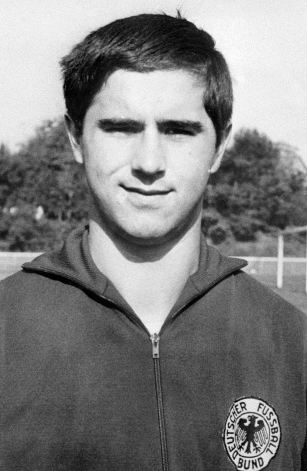 Fresh-faced Gerd Muller in his pre-1970 World Cup team photo