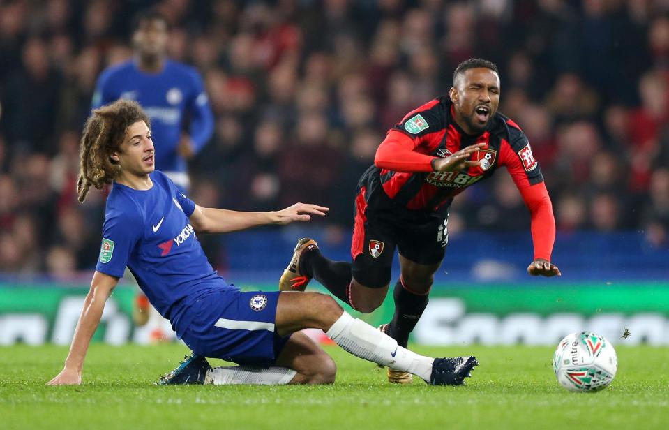  Ethan Ampadu was booked for this foul on Jermain Defoe early on